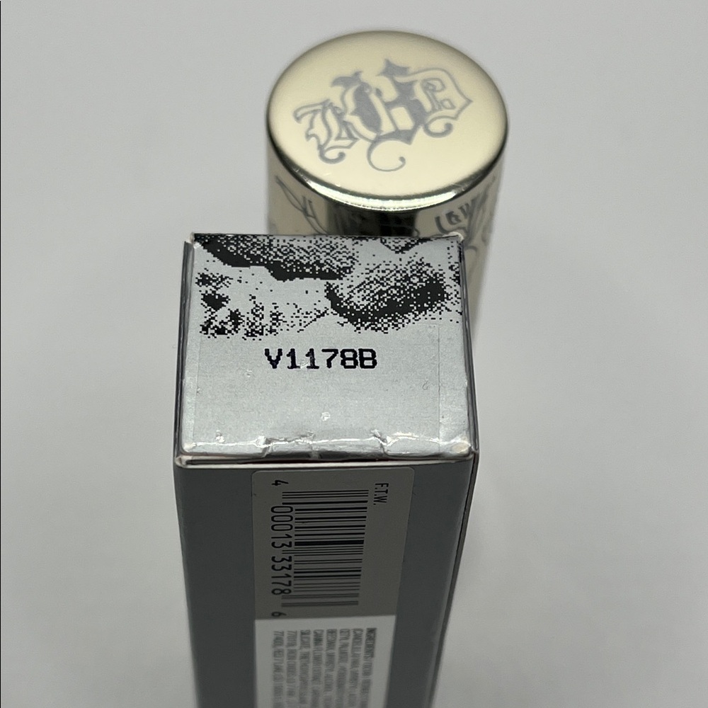 Kat Von D Foiled Love Lipstick Color “FTW” NIB - Picture 9 of 12